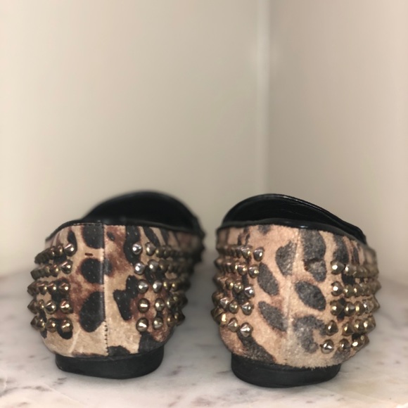 Steve Madden leopard print spiked loafers 🐆 - Picture 3 of 4